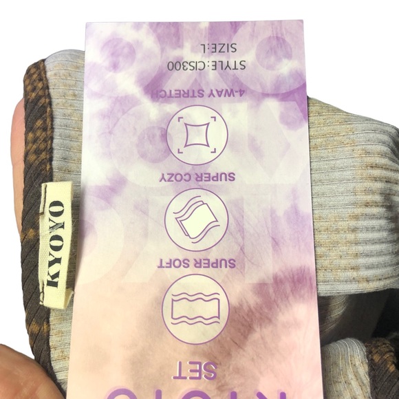 Kyoto Two Piece Checkered Pattern Set - Picture 4 of 4